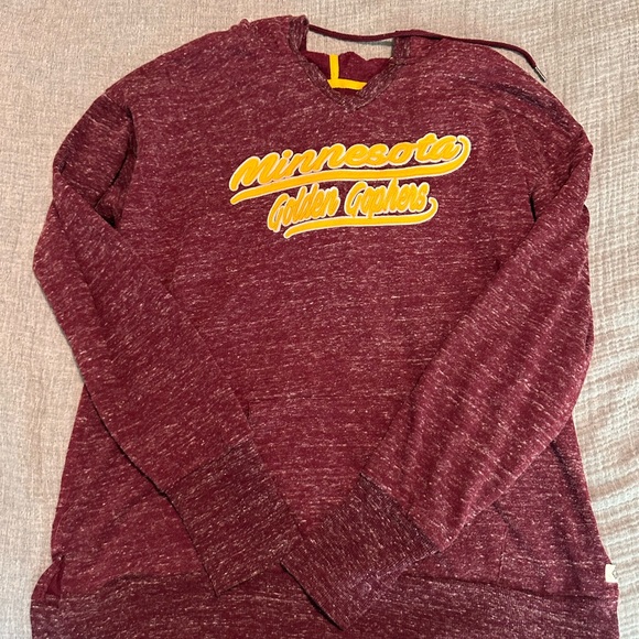 Colosseum Burgundy Minnesota Golden Gophers Hoodie - Picture 1 of 5